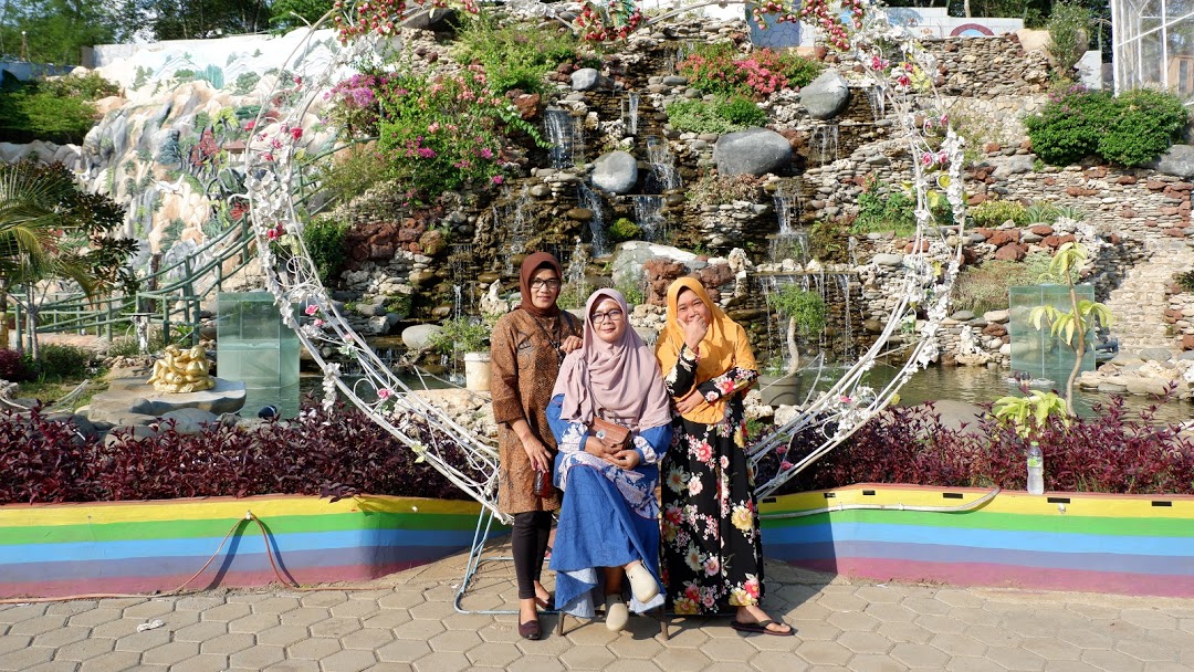 Wisata Alam Watu Gajah Park Ungaran Turisma Travel Services